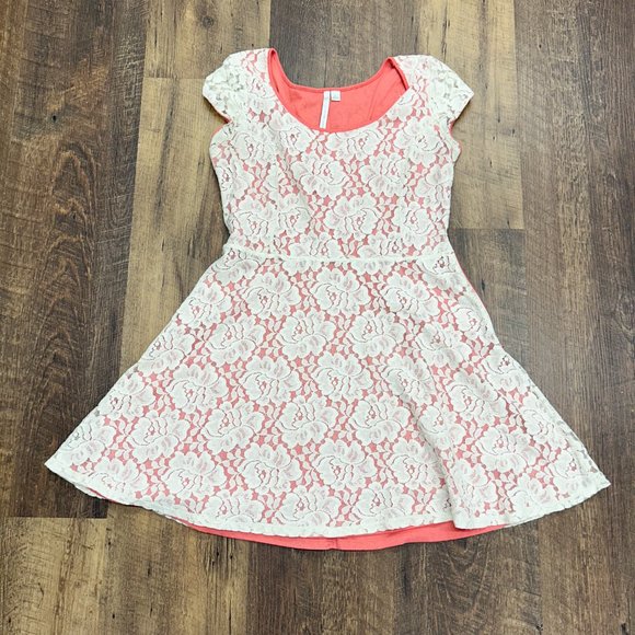 Lauren Conrad Cream Lace Over Coral Spring Dress, LC Dress Floral Cream Overlay - Picture 5 of 5
